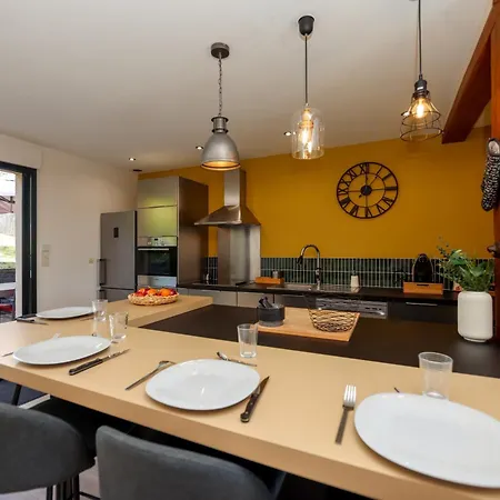La Marine, Maison En Plein Coeur De Vakantiehuis