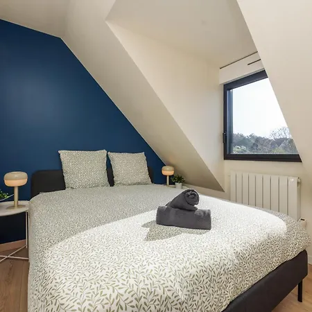 La Marine, Maison En Plein Coeur De *